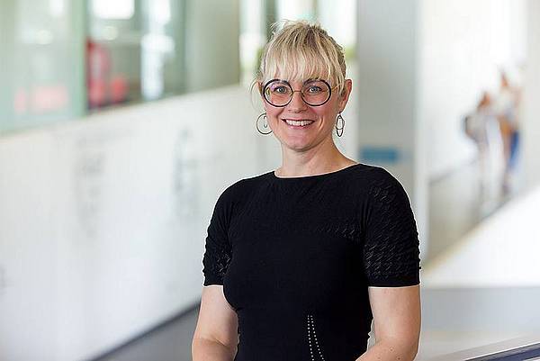 © HCW / Schedl Portrait Barbra Kraus