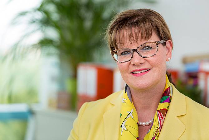 Portraitfoto Andrea Hofbauer