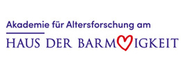 Das Logo der Akademie für Altersforschung am Haus der Barmherzigkeit ist in blauer Schrift dargestellt. In der Mitte befindet sich ein rotes Herz.
