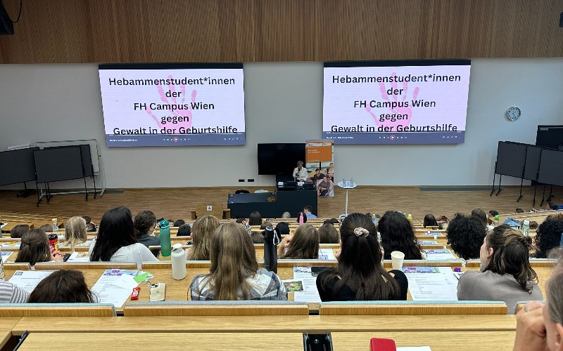 Ein Hörsaal von oben