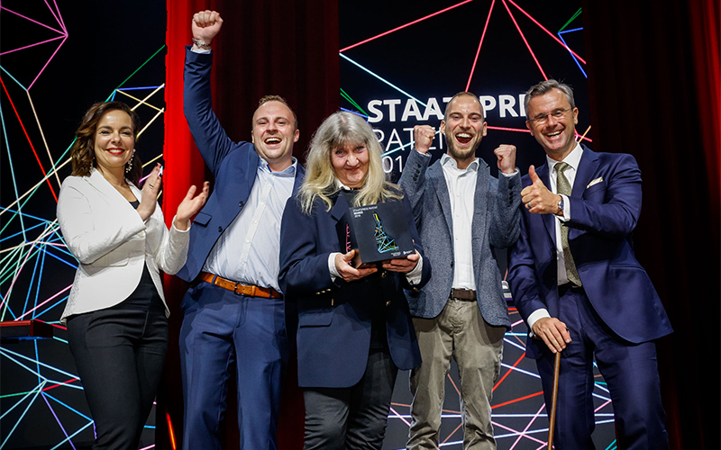 v.l.n.r.: Mariana Karepova, Philipp Hüttl, Hedwig-Doris Spanner, Markus Hörmanseder, Norbert Hofer. © Patentamt