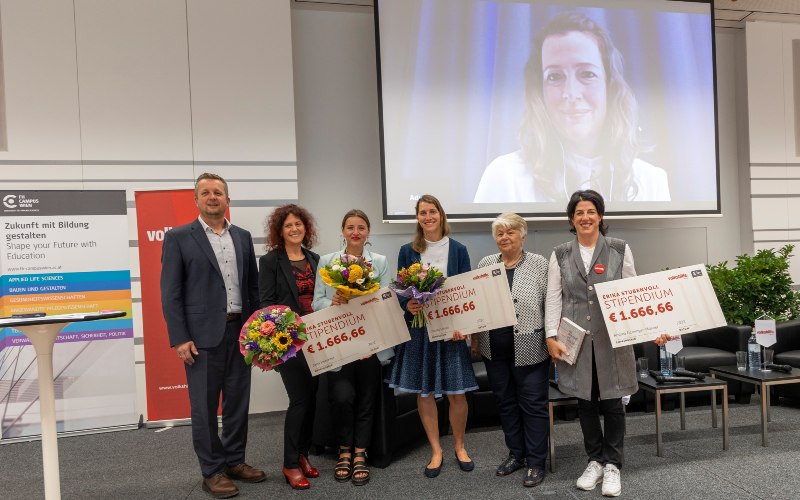 Preisverleihung am Podium 