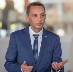 Studiengangsleiter Günter Horniak