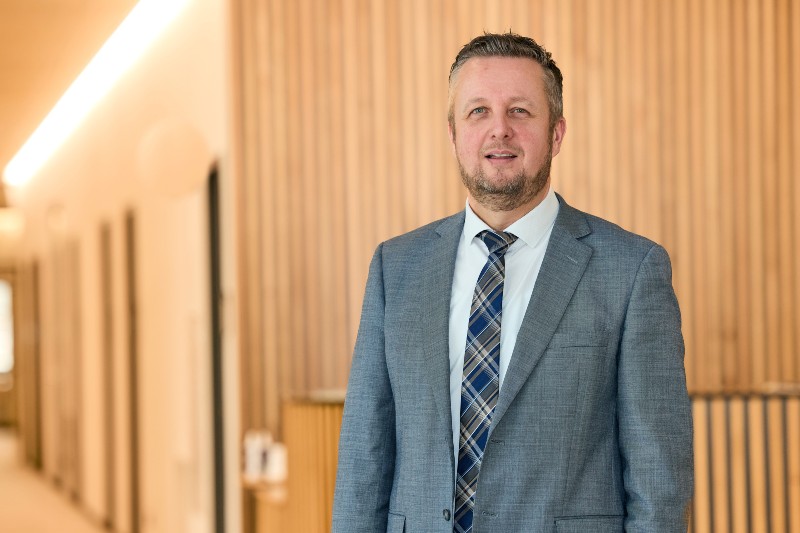 Der Rektor der Hochschule Campus Wien, Heimo Sandtner. 