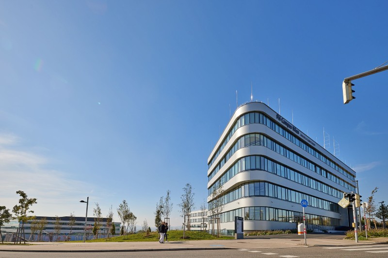 Das Hauptgebäude der Hochschule Campus Wien von außen. 