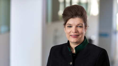 Portraitfoto Esther Matolycz