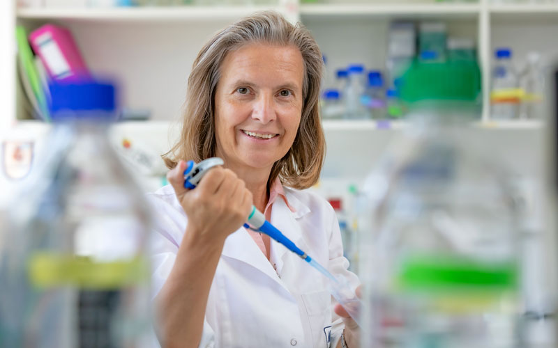 © Hochschule Campus Wien/Schedl Forscherin Ines Swoboda im Labor.